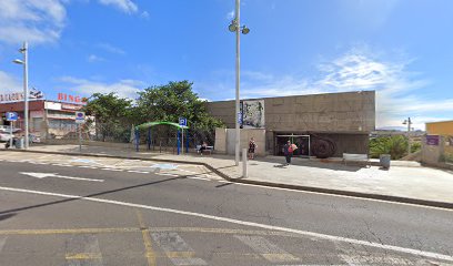 Piscina municipal – La Laguna