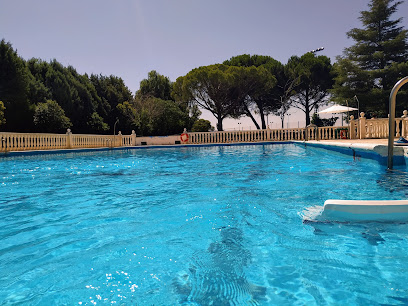 Piscina Pública Municipal de Alovera. – Alovera