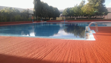 Piscina El Cerrofoto 