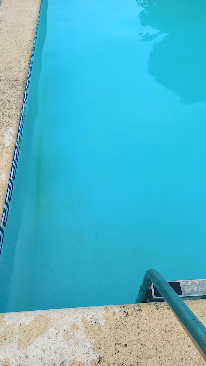 Piscina Municipal – Camargo