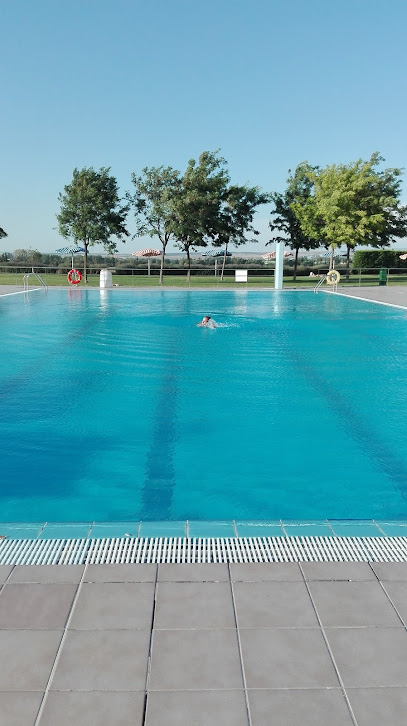 Piscina Pública Municipal de Cartuja Baja.foto 