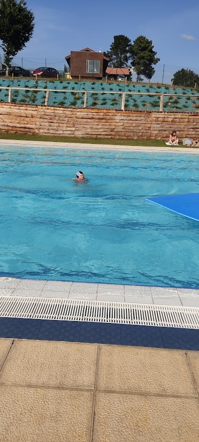 Piscina Municipal Visantoña, Santisofoto