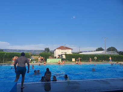 Piscina Pública Macedafoto 