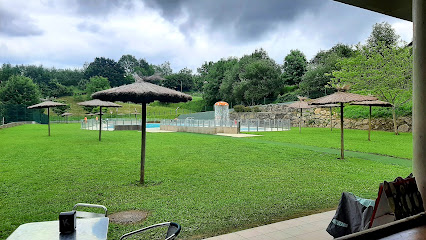 Piscina municipal Asteasufoto 