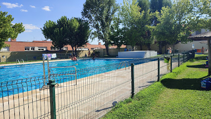 Piscina Pública Municipal de Azucaica.foto 