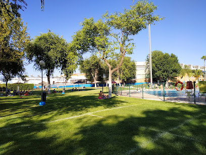 Piscina Municipal Cavalerifoto 